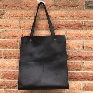 Madewell black leather handbag.